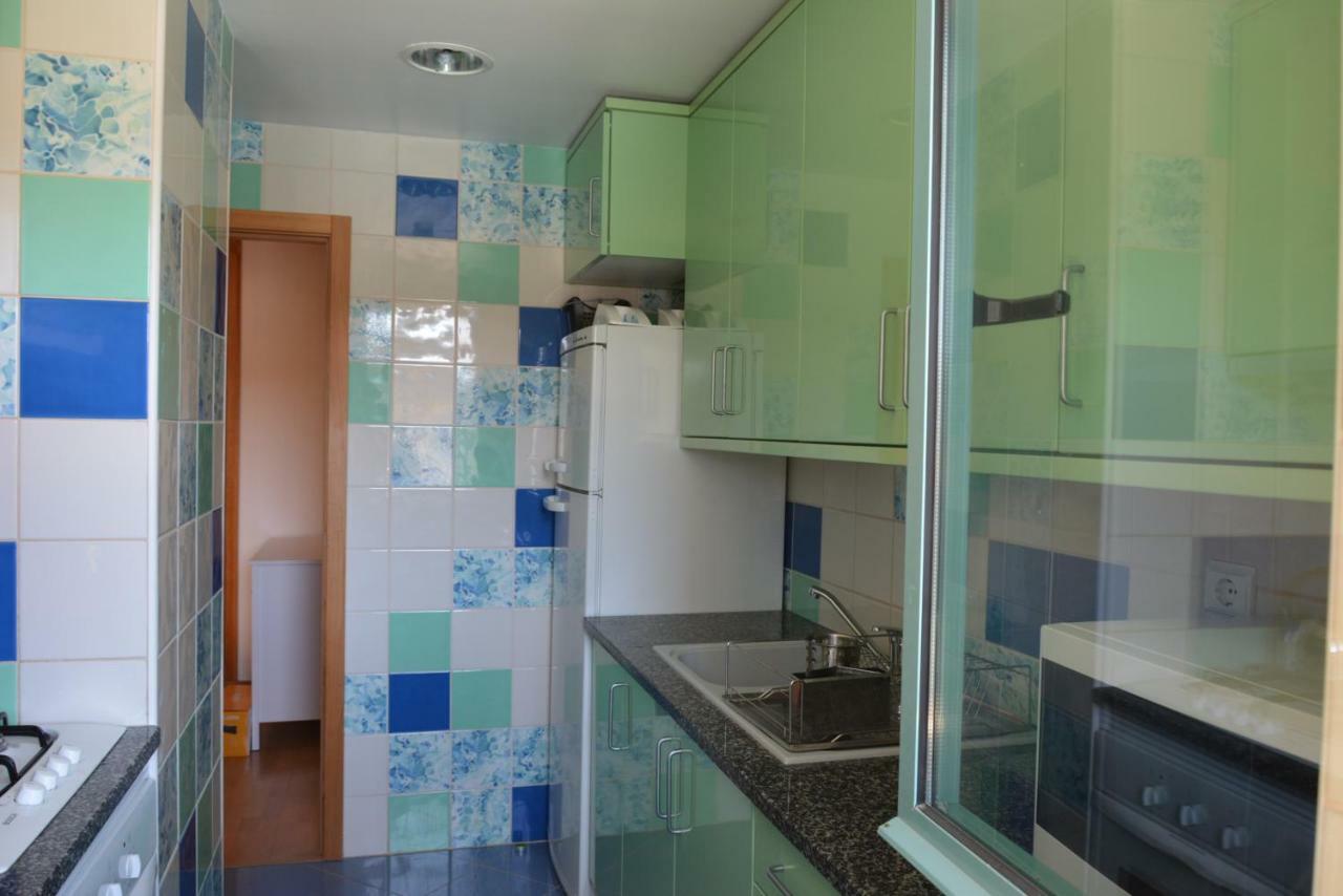 Beautiful Apartment In Albufeira Marina Eksteriør billede